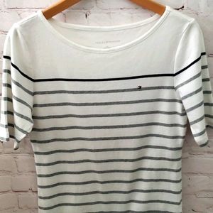Tommy Hilfiger Women's Top Size Large